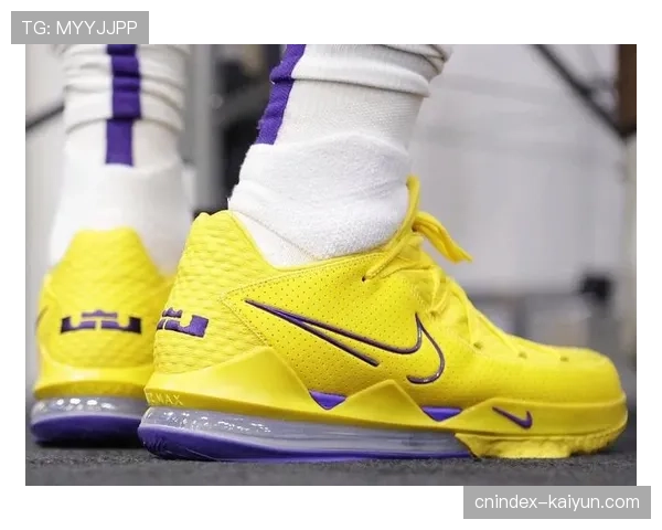 詹姆斯解析现代篮球进化 节奏空间与身体损耗远超往昔